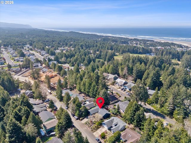 830 Sw DOLORES Dr, Waldport, OR 97394