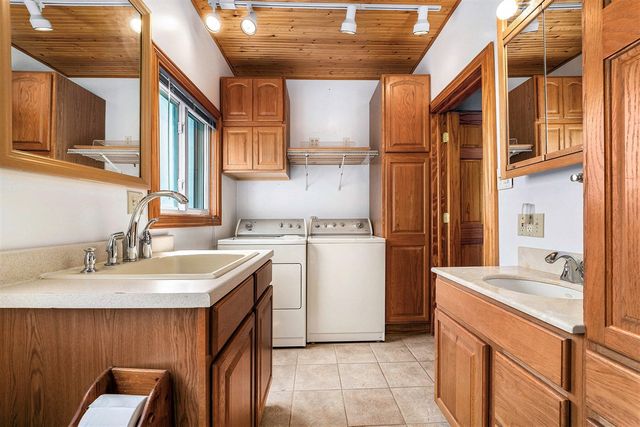 5818 Us Highway 31, Free Soil, MI 49411