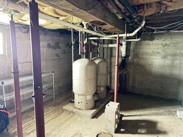 5818 Us Highway 31, Free Soil, MI 49411