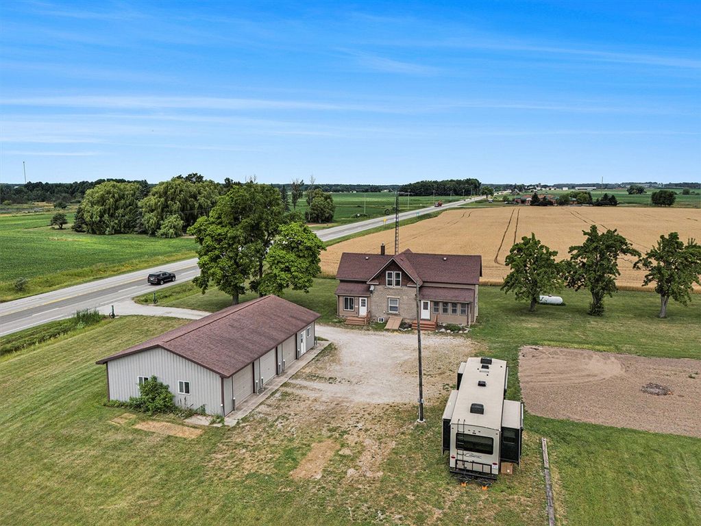 5818 Us Highway 31, Free Soil, MI 49411