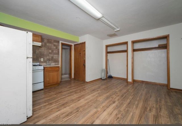 5010 Princess Anne RD E, Norfolk, VA 23502