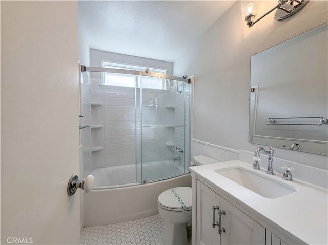 2785 Bonita Drive, Highland, CA 92346