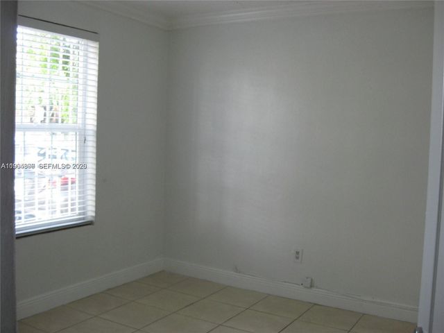 11 SW 32nd Ave 1, Miami, FL 33135