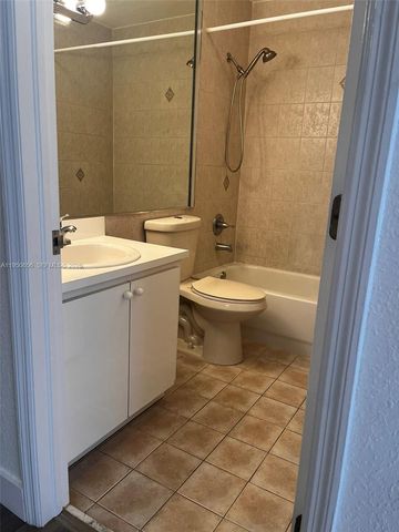 11773 SW 108th Ln, Miami, FL 33186