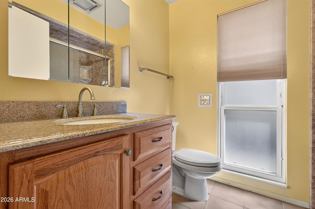 10806 W PINEAIRE Drive, Sun City, AZ 85351