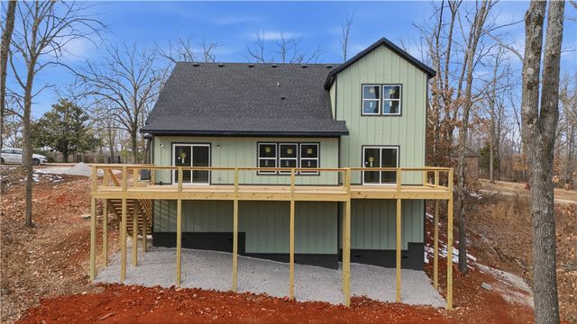 6 Waterside Lane, Bella Vista, AR 72715