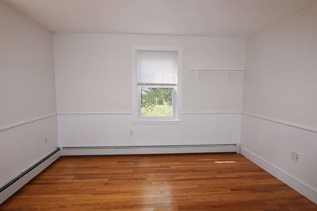 18 Gould Rd, Plymouth, MA 02360