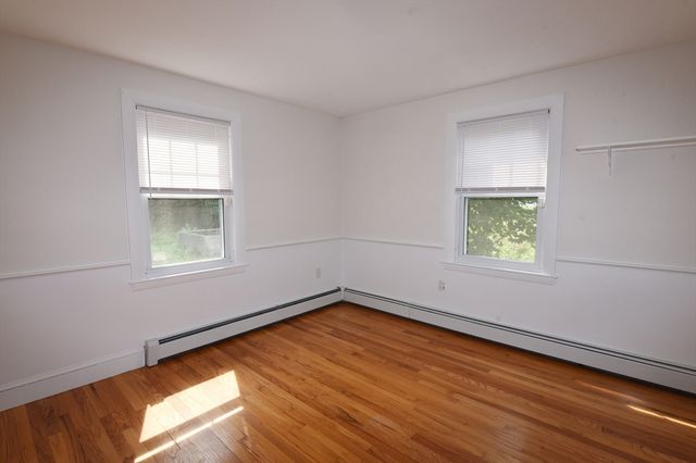 18 Gould Rd, Plymouth, MA 02360