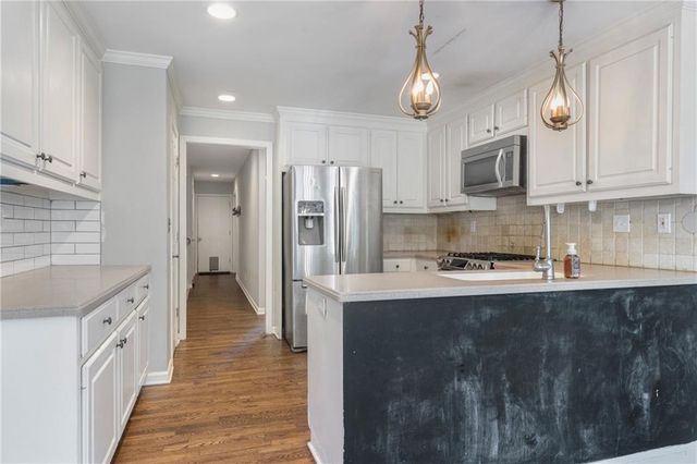 4840 Leeds Court, Suwanee, GA 30024