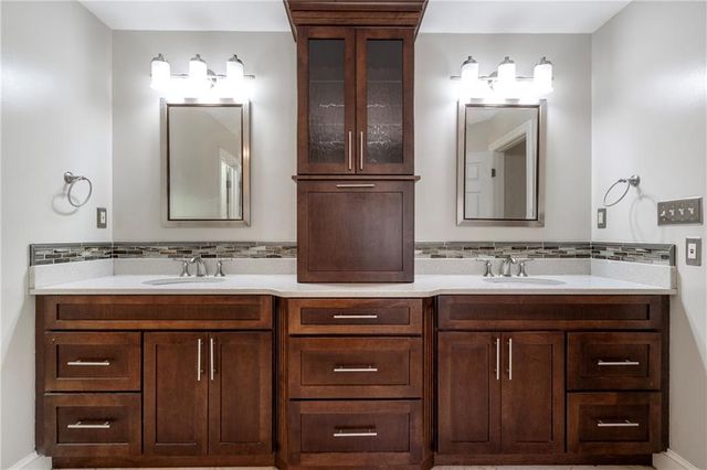 4840 Leeds Court, Suwanee, GA 30024