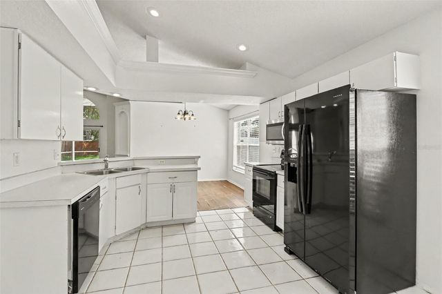201 LANCER OAK DRIVE, Apopka, FL 32712