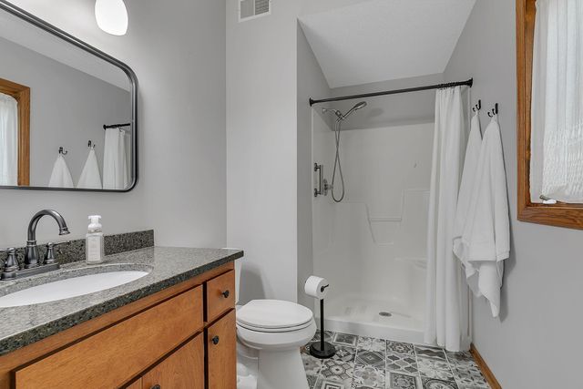 37 Portage Trail, Sauk Rapids, MN 56379