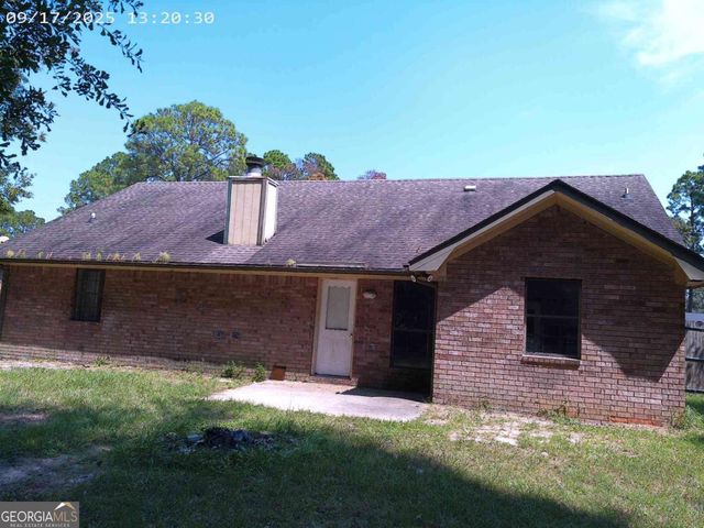 715 Little John Drive, Hinesville, GA 31313