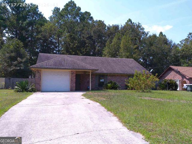 715 Little John Drive, Hinesville, GA 31313