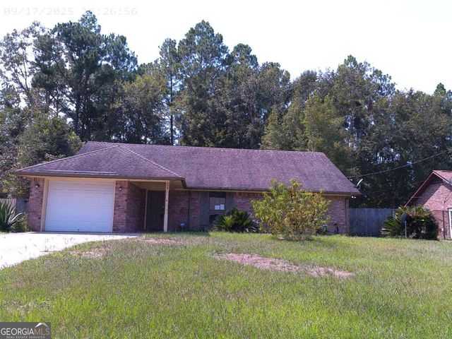 715 Little John Drive, Hinesville, GA 31313