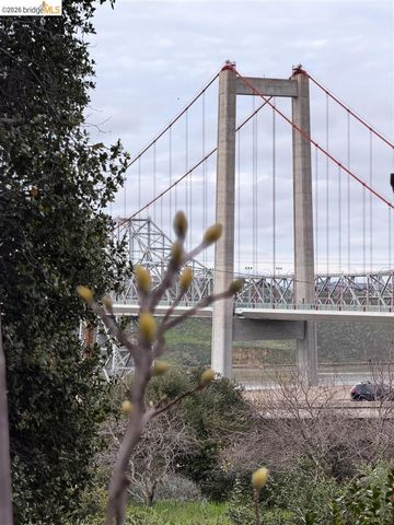 1799 Pomona St, Crockett, CA 94525