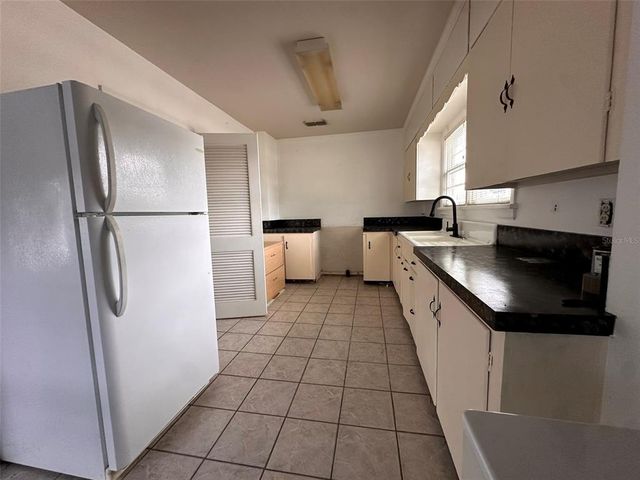 121 BATES AVENUE SE, Winter Haven, FL 33880