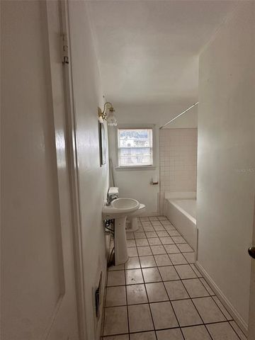 121 BATES AVENUE SE, Winter Haven, FL 33880