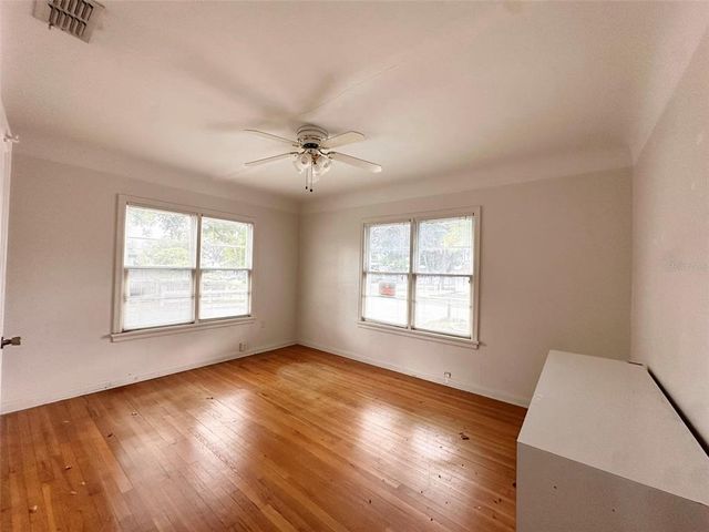 121 BATES AVENUE SE, Winter Haven, FL 33880