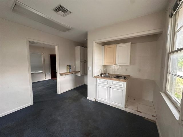 121 BATES AVENUE SE, Winter Haven, FL 33880