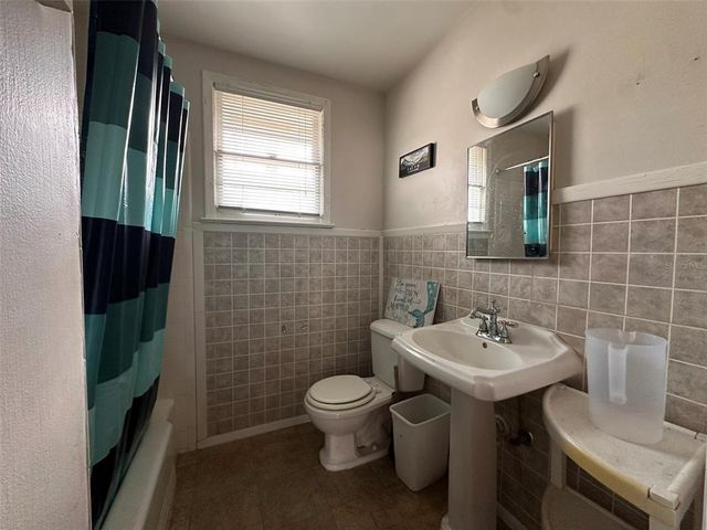 121 BATES AVENUE SE, Winter Haven, FL 33880