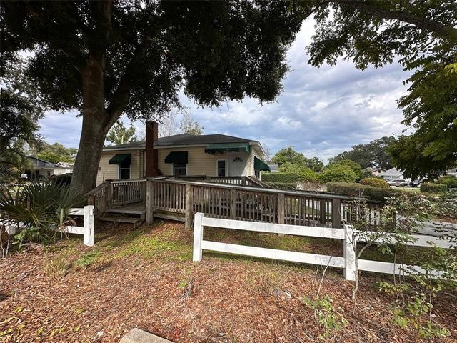 121 BATES AVENUE SE, Winter Haven, FL 33880