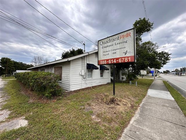 121 BATES AVENUE SE, Winter Haven, FL 33880