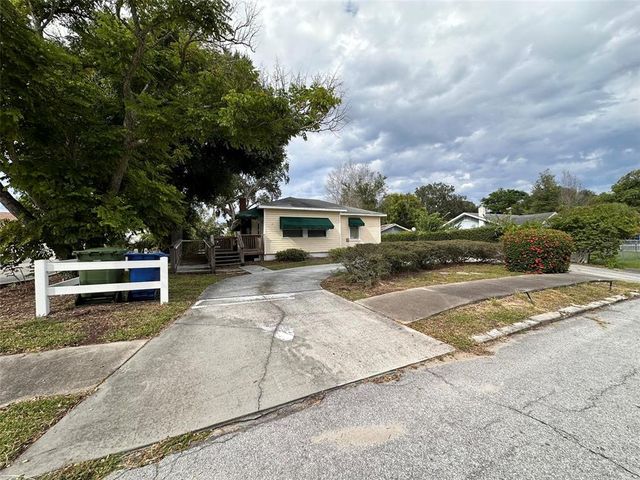 121 BATES AVENUE SE, Winter Haven, FL 33880