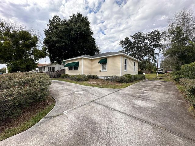 121 BATES AVENUE SE, Winter Haven, FL 33880