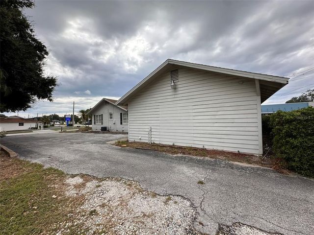 121 BATES AVENUE SE, Winter Haven, FL 33880