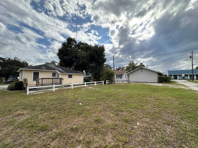 121 BATES AVENUE SE, Winter Haven, FL 33880