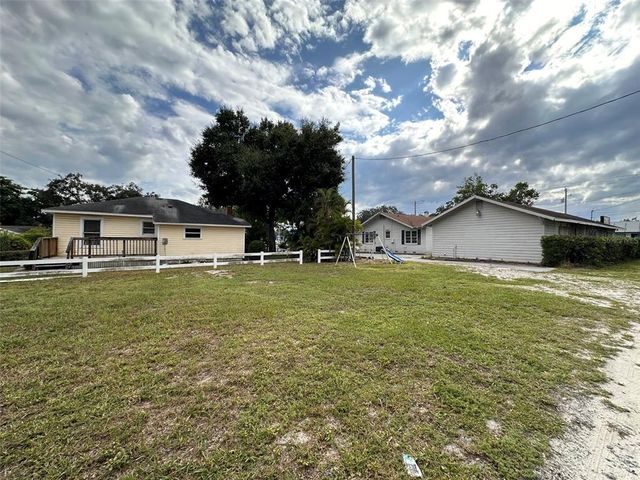 121 BATES AVENUE SE, Winter Haven, FL 33880