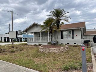 121 BATES AVENUE SE, Winter Haven, FL 33880