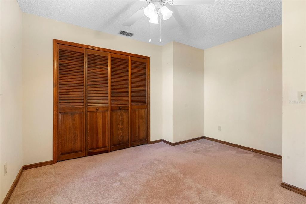 Image 34 of property listing at 2200 BANNISTER STREET, Deltona, FL 32738