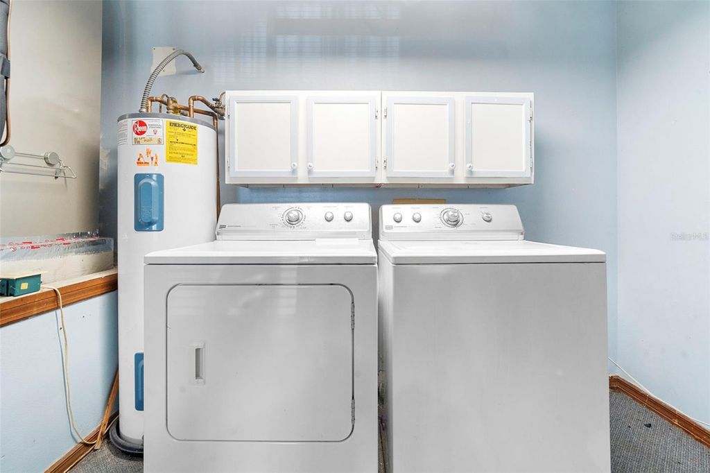 Image 38 of property listing at 2200 BANNISTER STREET, Deltona, FL 32738