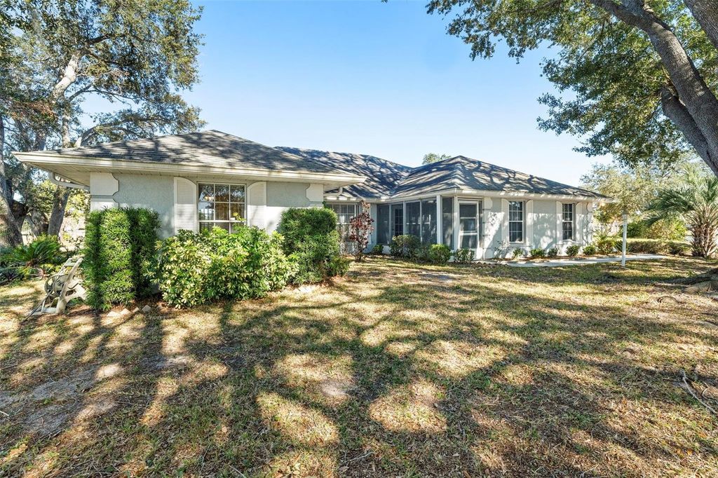 Image 41 of property listing at 2200 BANNISTER STREET, Deltona, FL 32738