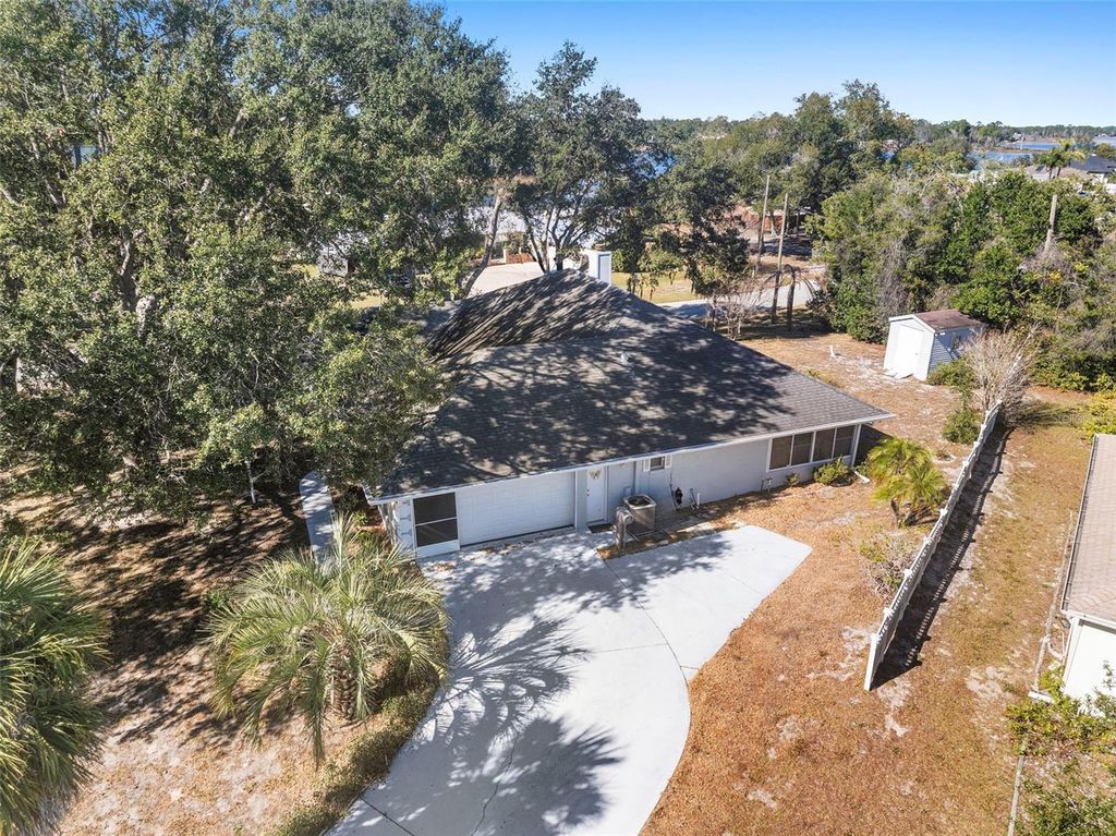 Image 51 of property listing at 2200 BANNISTER STREET, Deltona, FL 32738