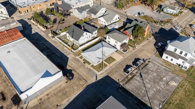 107 Verret St, Houma, LA 70360