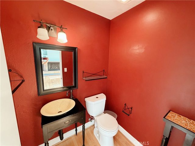 104 S Francisca C, Redondo Beach, CA 90277