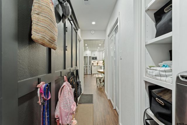 904 Peggy Drive, Whitehouse, TX 75791