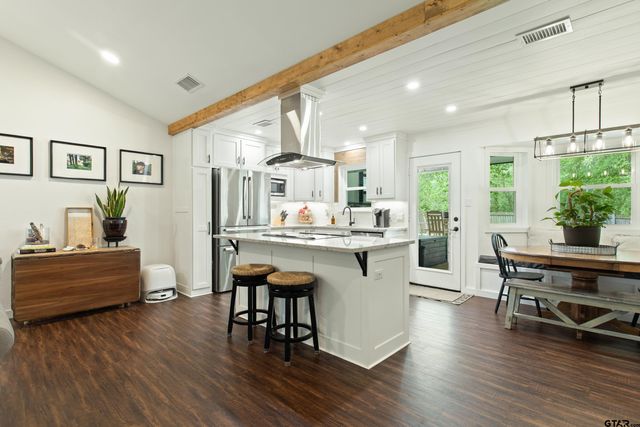 904 Peggy Drive, Whitehouse, TX 75791