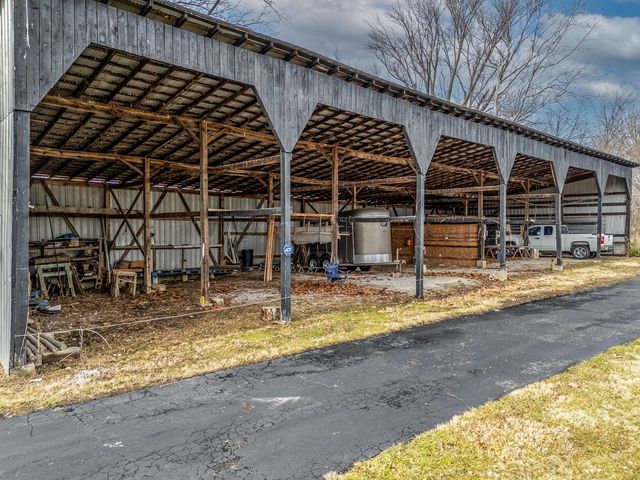 6651 S Highway 211, Salt Lick, KY 40371