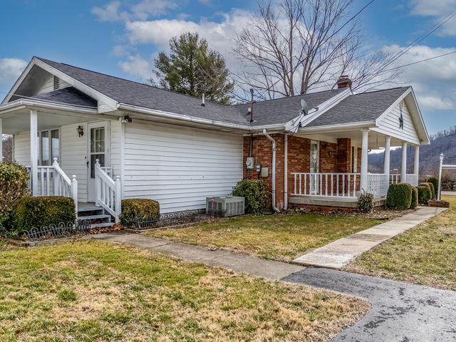 6651 S Highway 211, Salt Lick, KY 40371