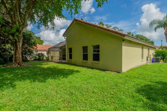 149 Cove Road, Greenacres, FL 33413