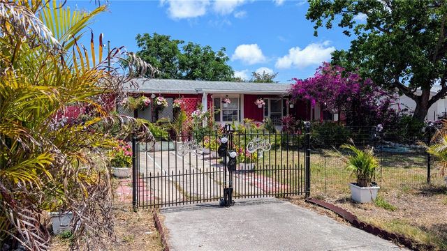 4737 LONGWOOD AVENUE, Holiday, FL 34690