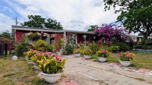 4737 LONGWOOD AVENUE, Holiday, FL 34690