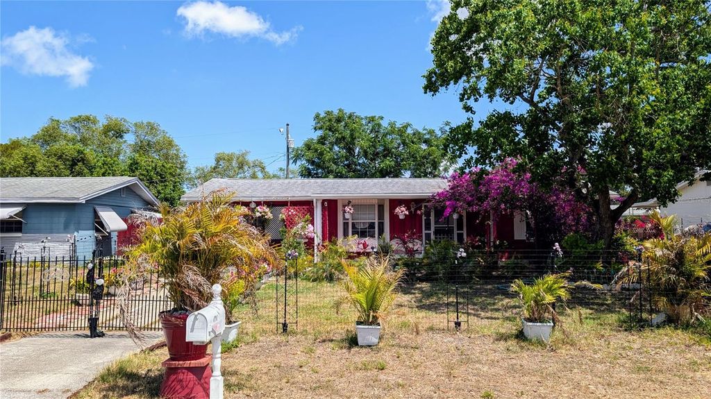 4737 LONGWOOD AVENUE, Holiday, FL 34690