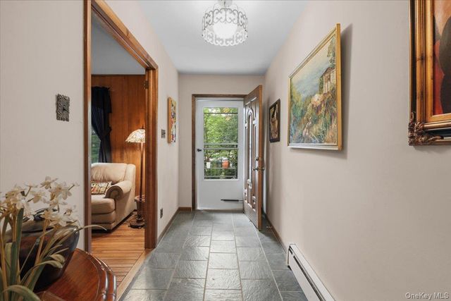 17 Galloway Lane, Cortlandt Manor, NY 10567
