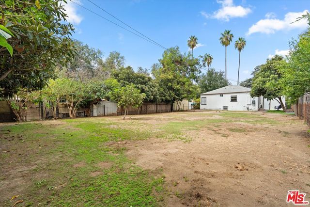 14654 Haynes Street, Van Nuys (los Angeles), CA 91411