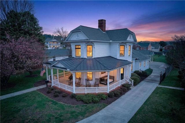 85 River Street, Ellijay, GA 30540
